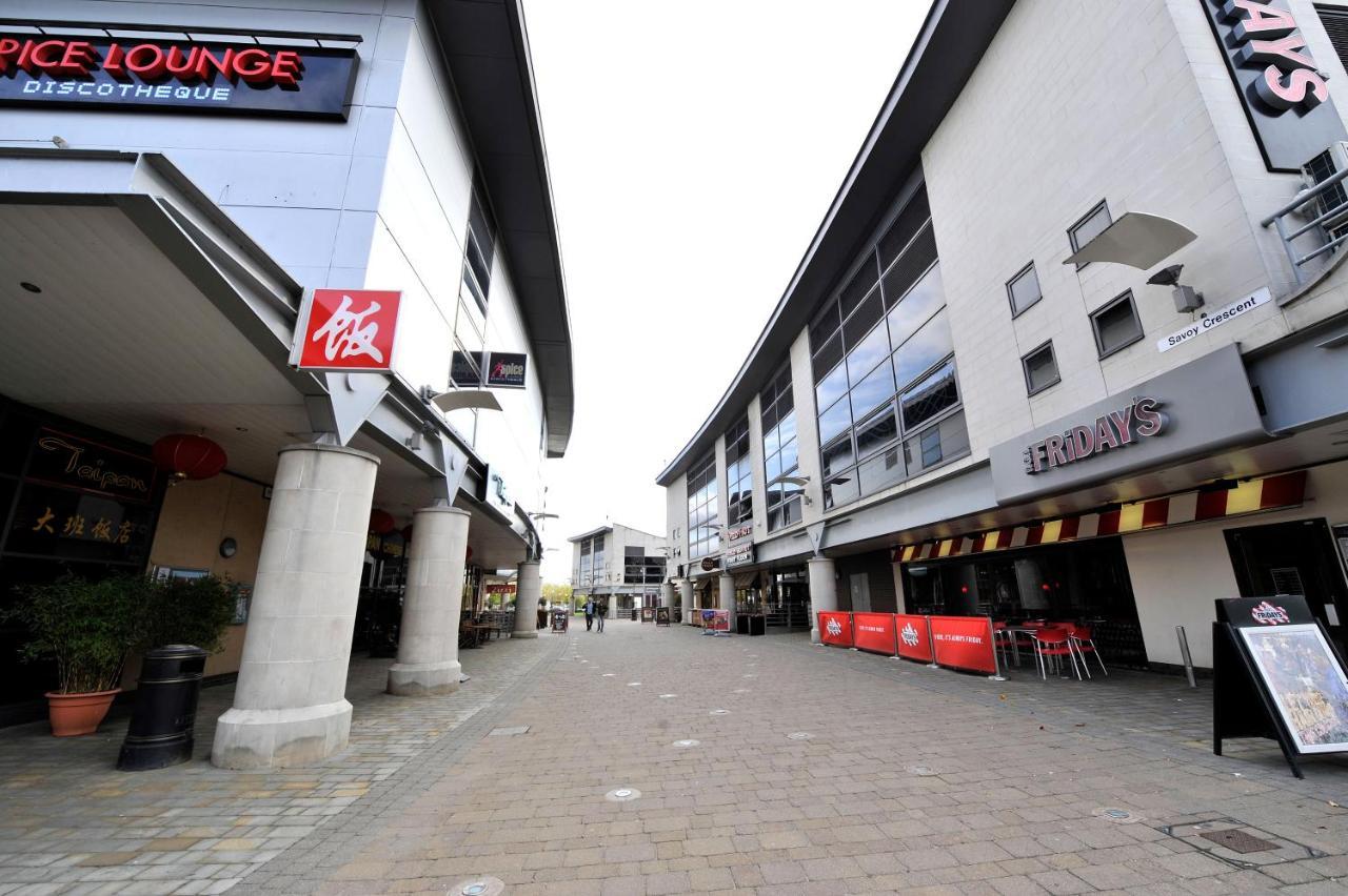 Campbell Park Apartment - City Centre - Free Parking, Balcony, Super-Fast Wifi And Smart Tv With Netflix By Yoko Property Milton Keynes Ngoại thất bức ảnh